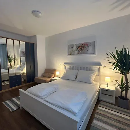 Whiteapartment